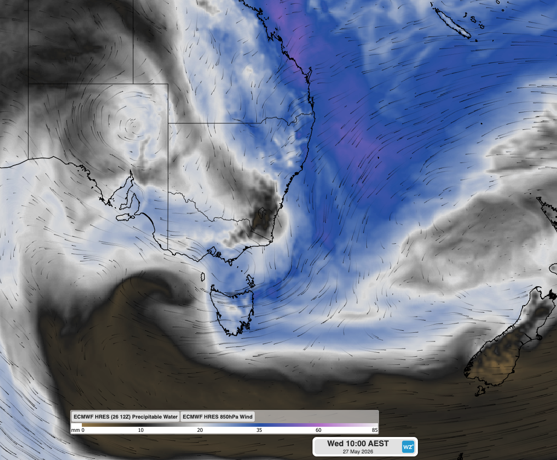 Modelled precipitable water (a measure of atmospheric moisture) and 850 hPa winds at 10 am AEST on Wednesday, May 28, showing the moisture-laden air from the northeast that inundated eastern Tasmania overnight. Source: Weatherzone