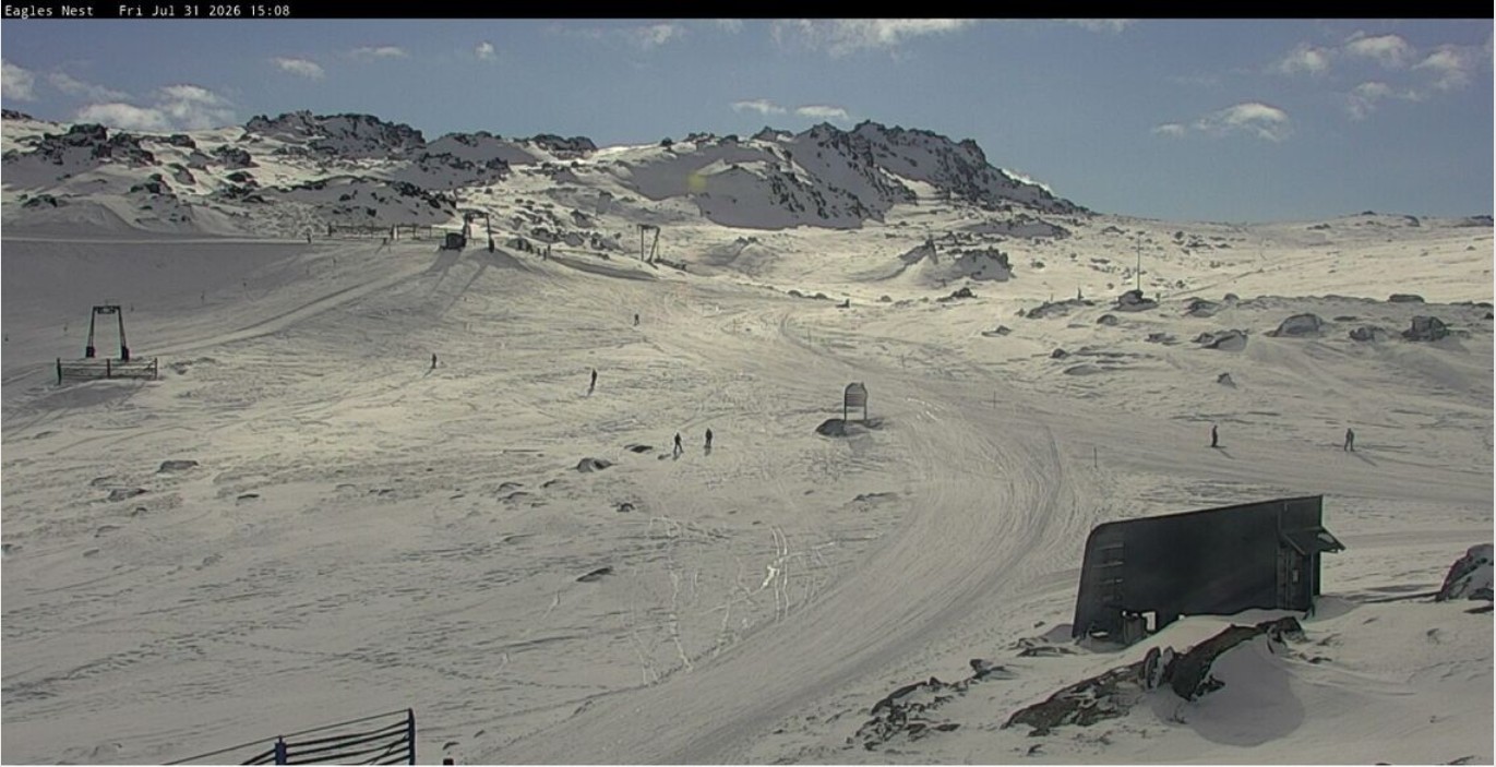 The pole protruding behind a rock near the top right of the image shows the location of Australia’s highest weather station, Thredbo Top Station at 1957 metres. Source: thredbo.com.au.