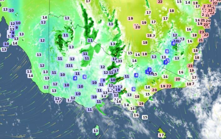 Stormy Melbourne warmer at midnight than midday