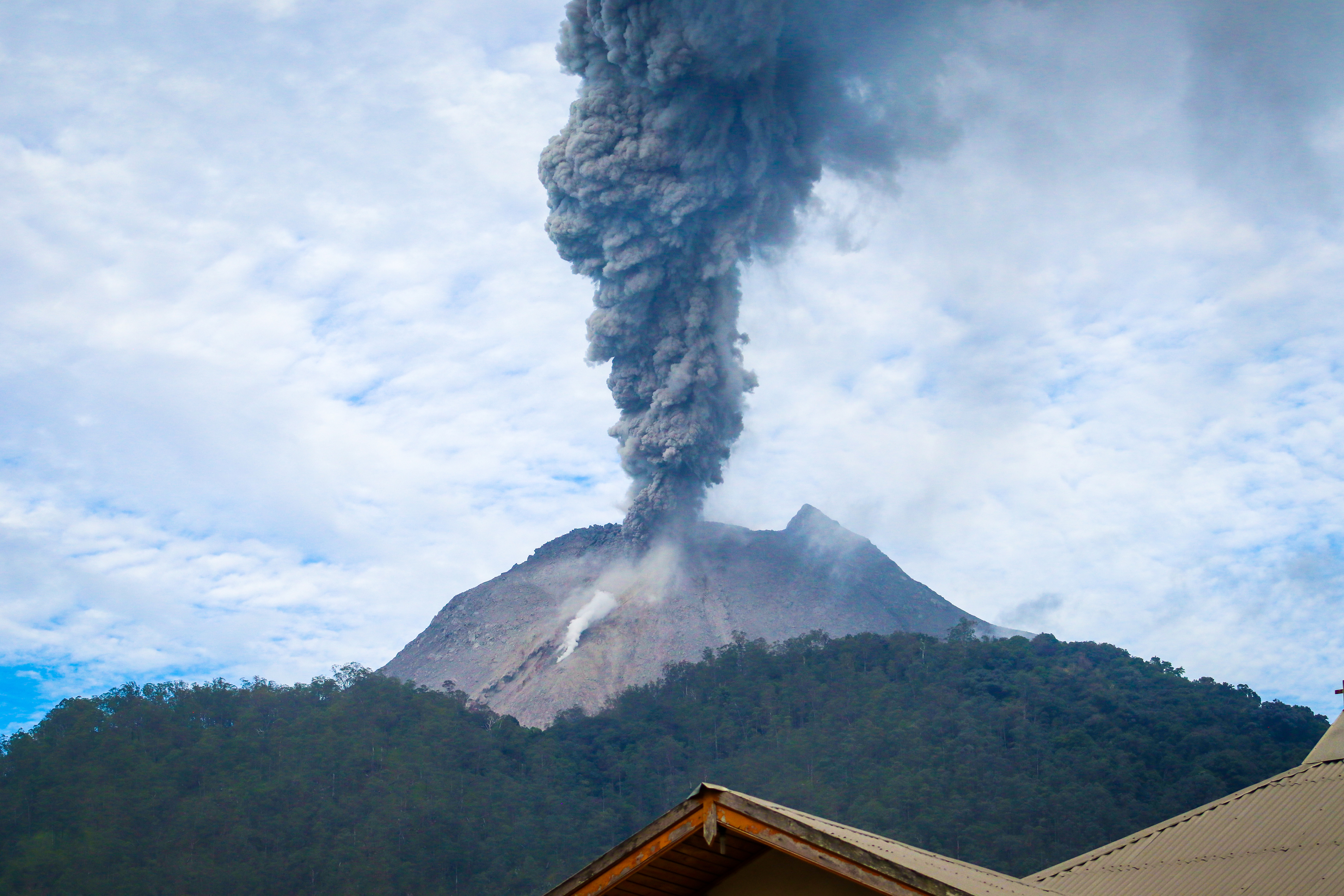 Image: Mt Lewotobi during a lesser eruption in June 2024. Source: iStock / Jimmy Tandjoeng