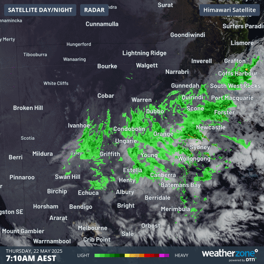 Composite radar and satellite imagery showing cloud and rain streaming over NSW on Thursday morning.