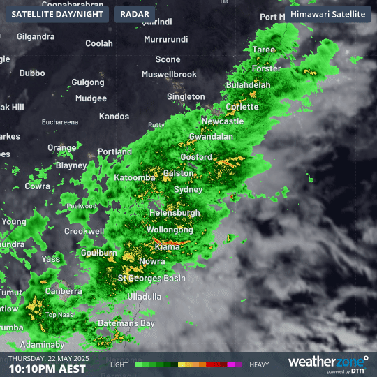 Composite radar and satellite showing relentless rain over central eastern NSW on Thursday night and Friday morning.